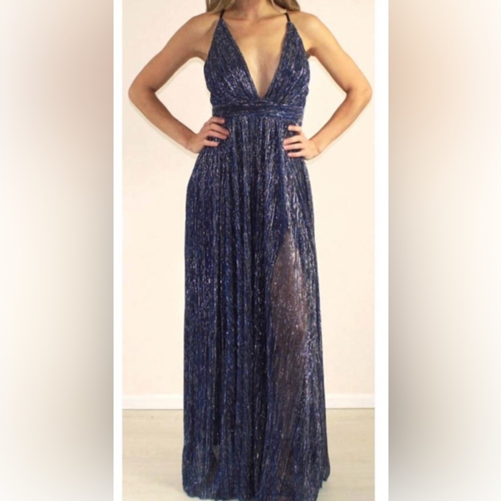 Elegant Blue Evening Gown